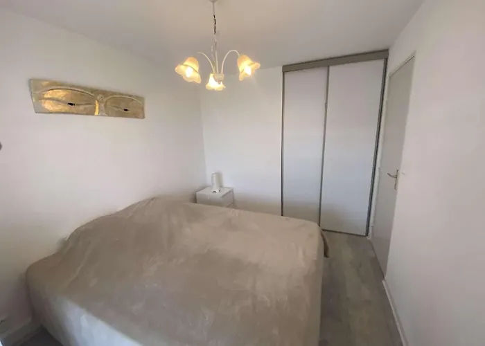 Sm1056 Maxime Appt 3 Pieces 6 Couchages