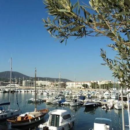 Sm1056 Maxime Appt 3 Pieces 6 Couchages Sainte-Maxime